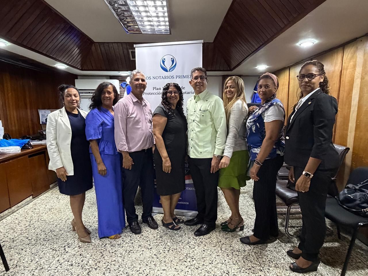 Notarios de Santo Domingo en el compartir fraterno junto al Dr. Manuel Olivero